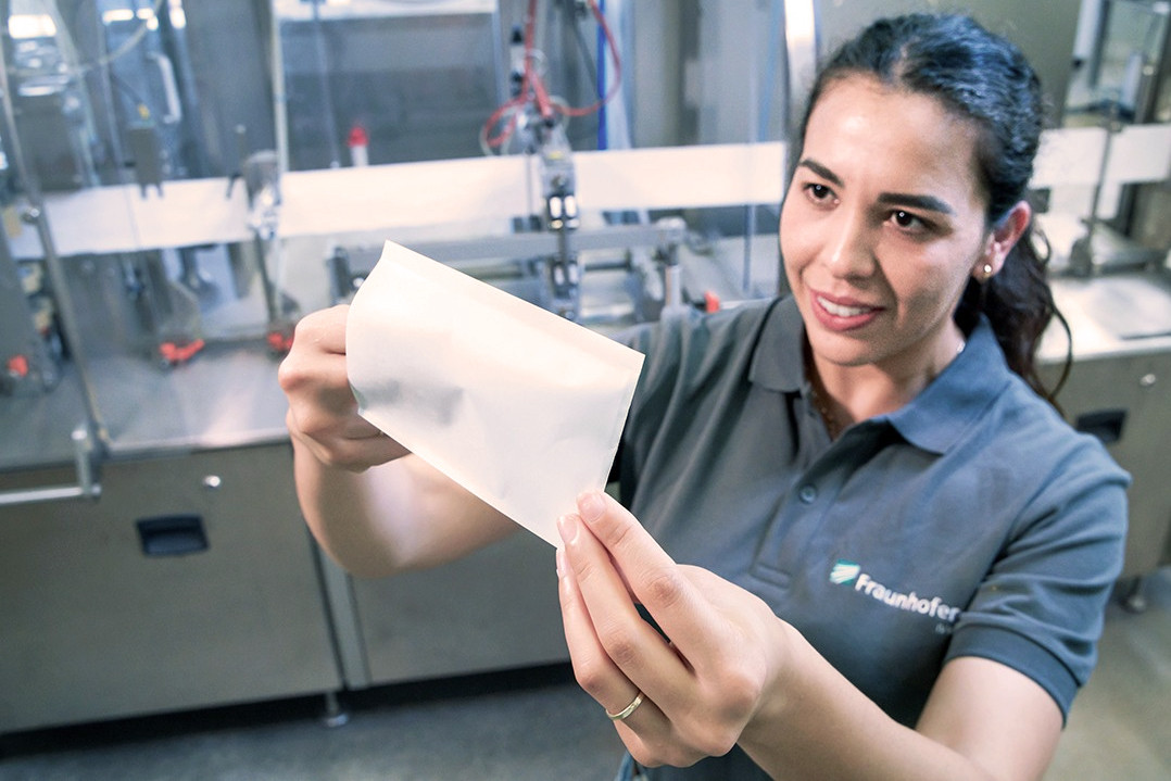 Adiós al pegamento: Investigadores utilizan láseres para sellar envases de papel