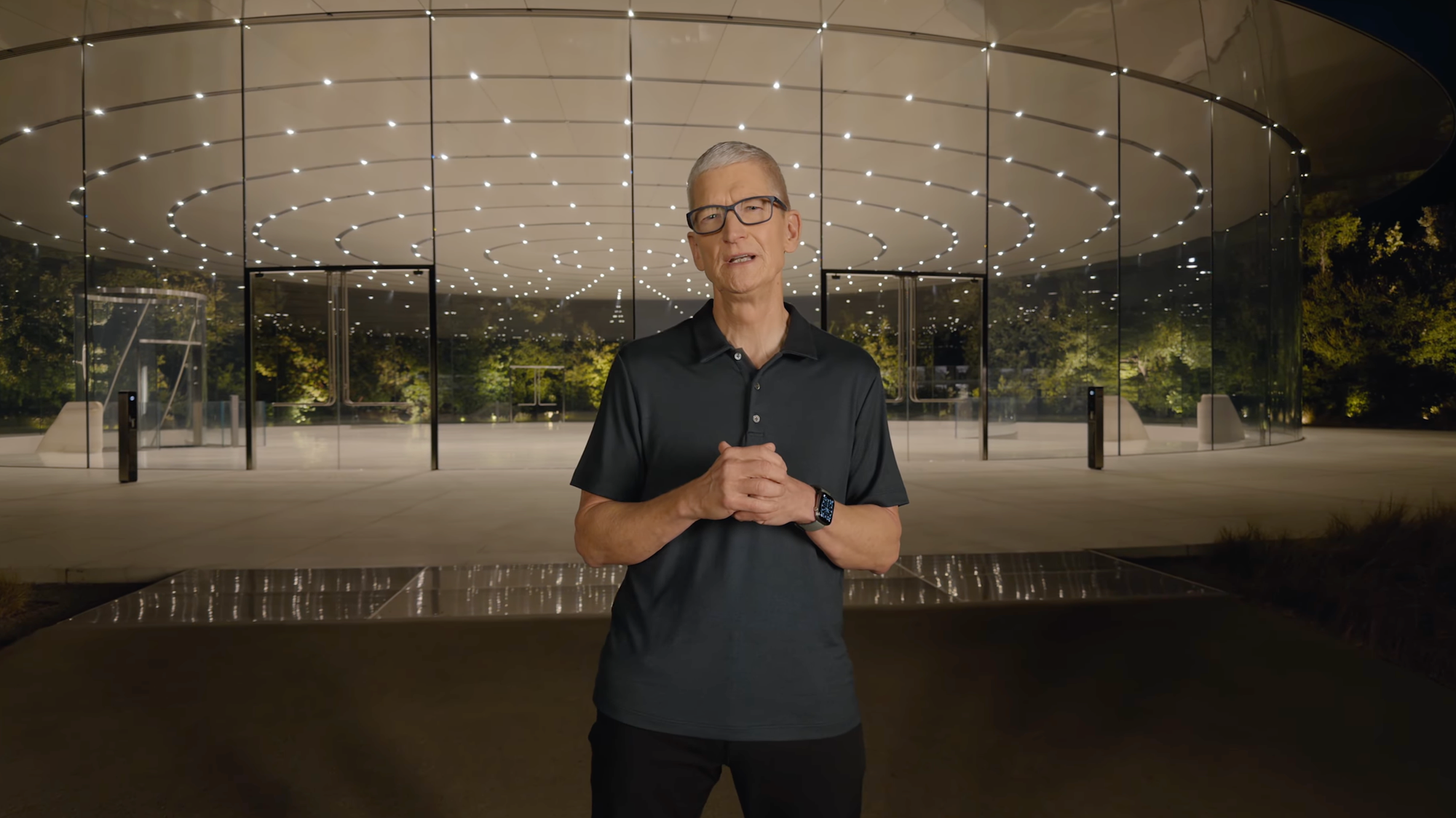 Read Tim Cook's memo to employees on Apple's 50th anniversary