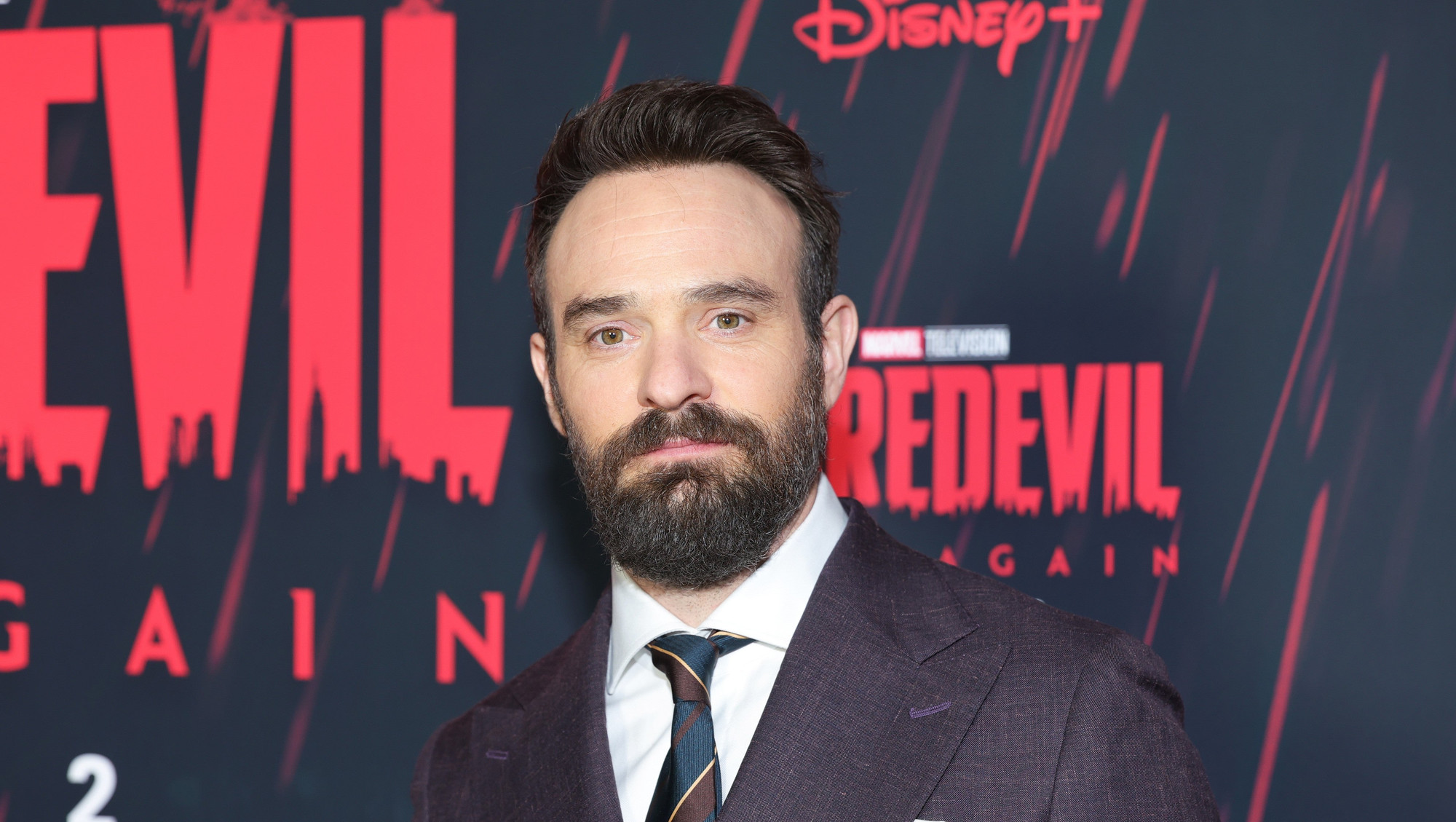 Charlie Cox Finally Plays Clair Obscur: Expedition 33 After Admitting "Fraud" Feeling