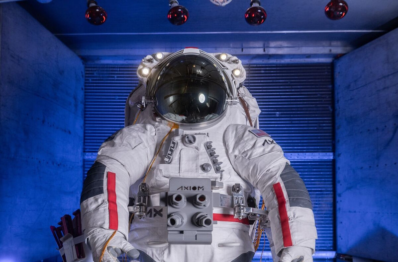 NASA May Not Have Lunar Spacesuits Ready for 2028 Moon Mission