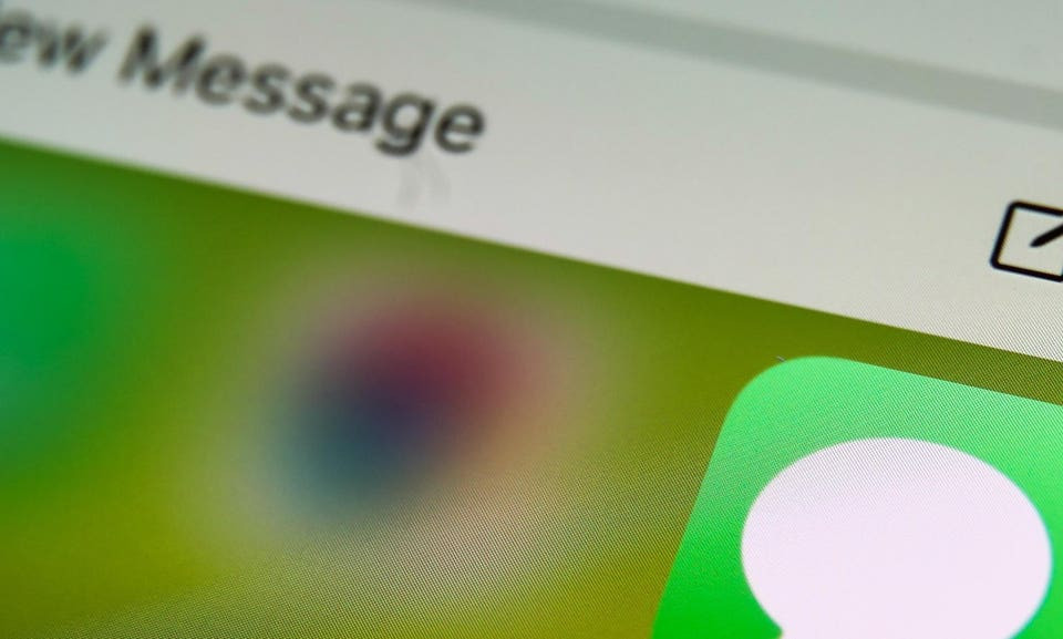 Samsung cierra Messages y Apple ajusta iPhone tras 15 años