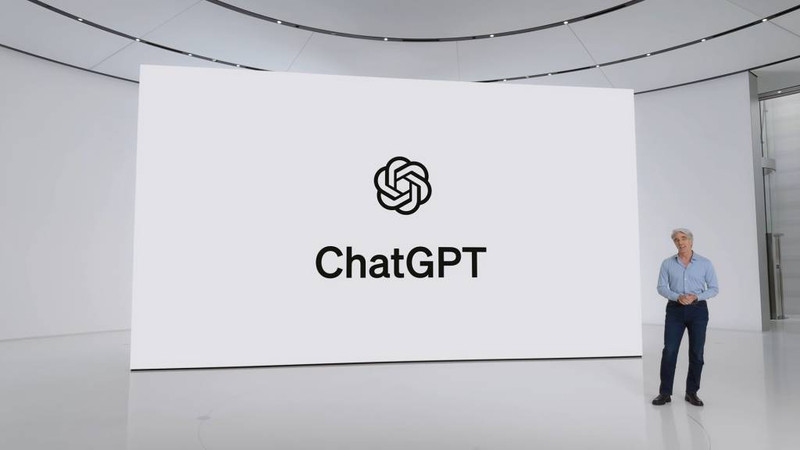 OpenAI Considers Suing Apple Over ChatGPT Deal Breach