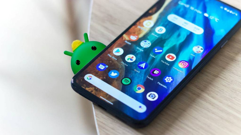 Android estrena 'Frosted Glass': un diseño translúcido que redefine la interfaz