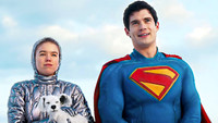 El primer clip de Supergirl muestra una llegada bastante incómoda de Kara a la Tierra
