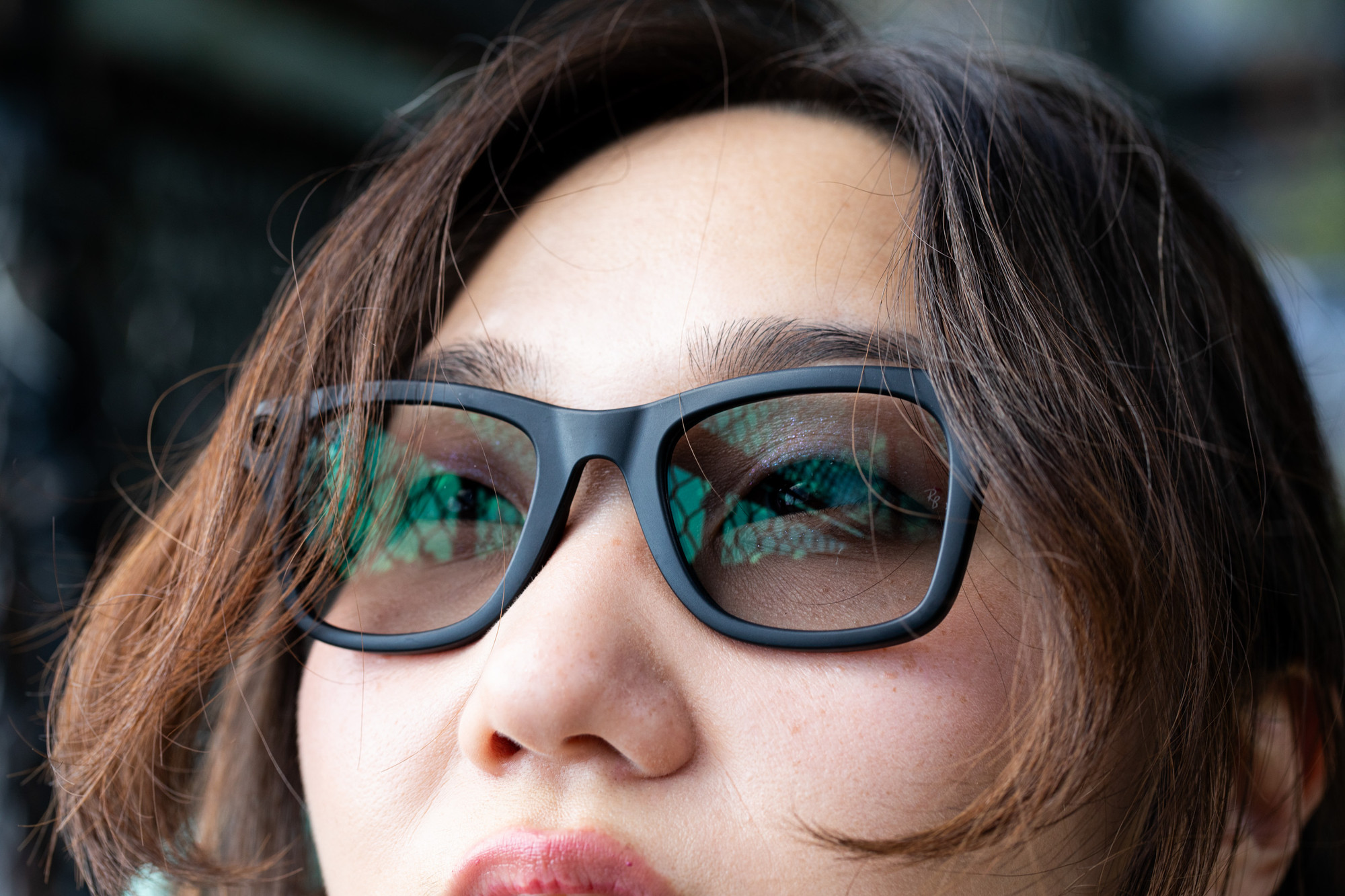 Meta desarrolla gafas inteligentes que graban audio y toman fotos constantemente
